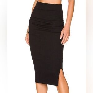 Michael Stars Rae Ribbed Midi Skirt w/Slit Black Size Large Bodycon Ruching